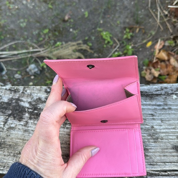 BottegaVeneta Intrecciato Compact leather wallet Pink Rank 9 outta 10 - Picture 4 of 8